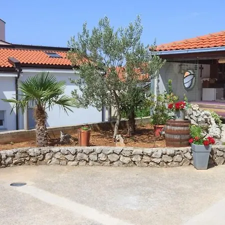 Two-bedroom 24 * Crikvenica