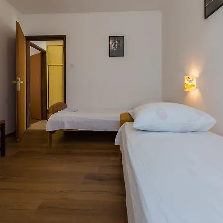 Two-bedroom 24 * Crikvenica