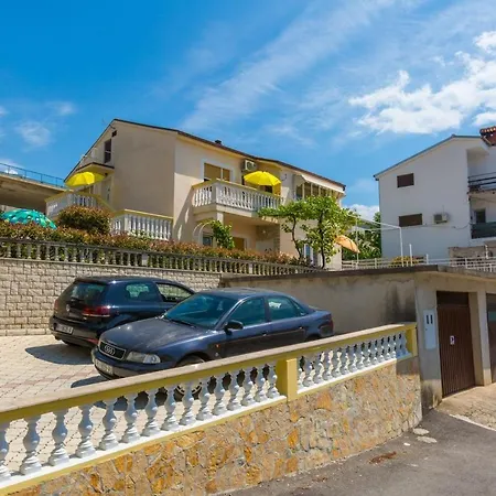 Two-bedroom 24